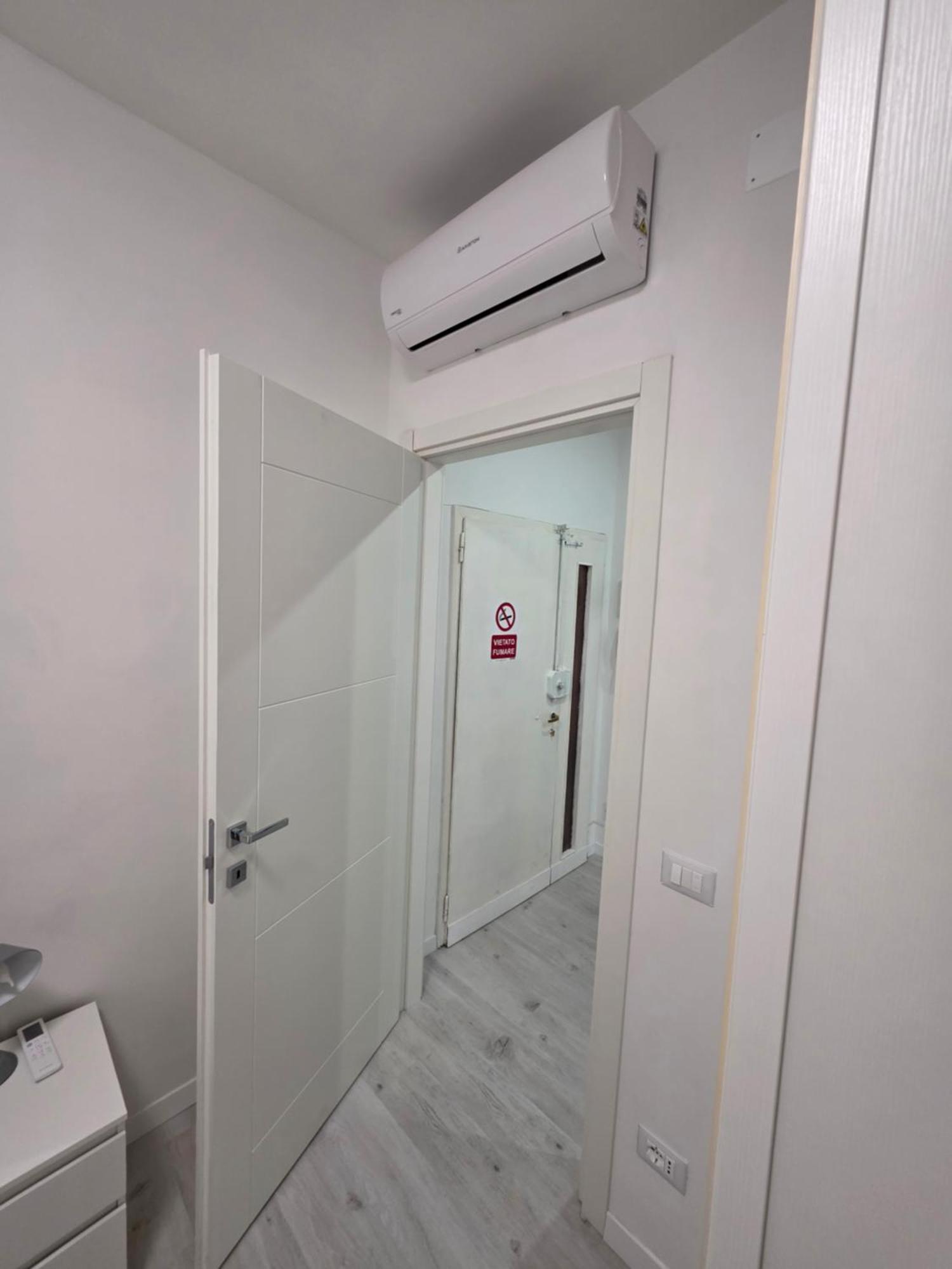 La Casa Di Aron Apartment *